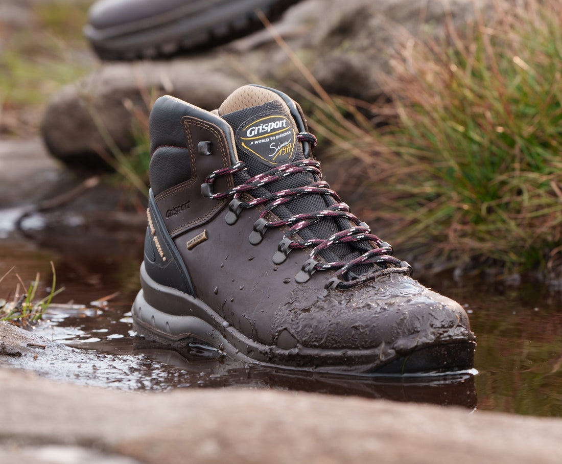 Waterproof Footwear – Why It’s Essential for Outdoor Adventures