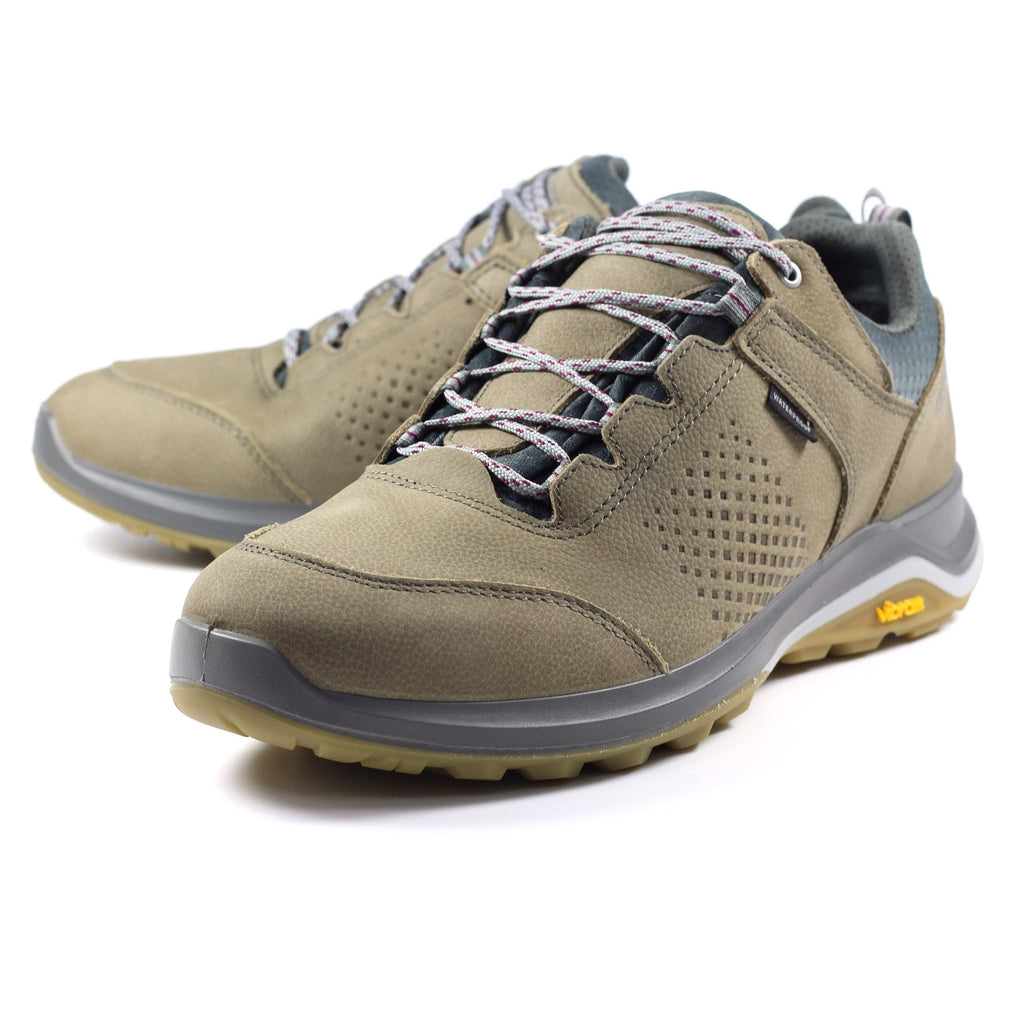 Icarus Walking Shoe