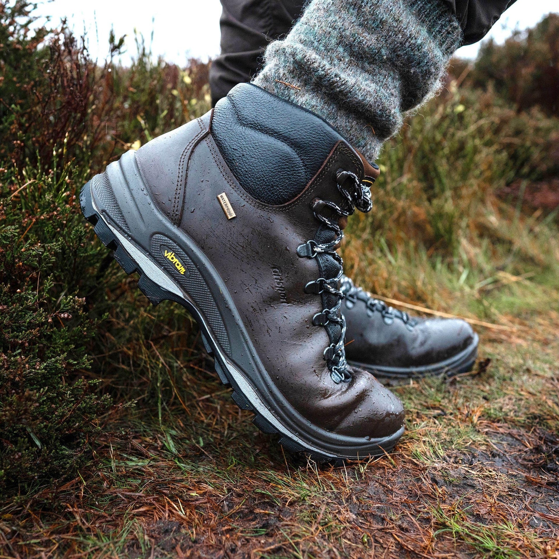Fuse Trekking Boot (Brown Waxed Leather)
