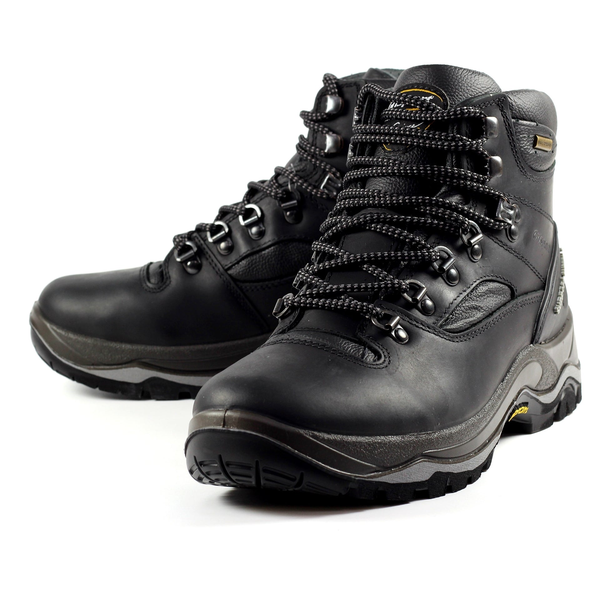 Quatro Black Hiking Boot