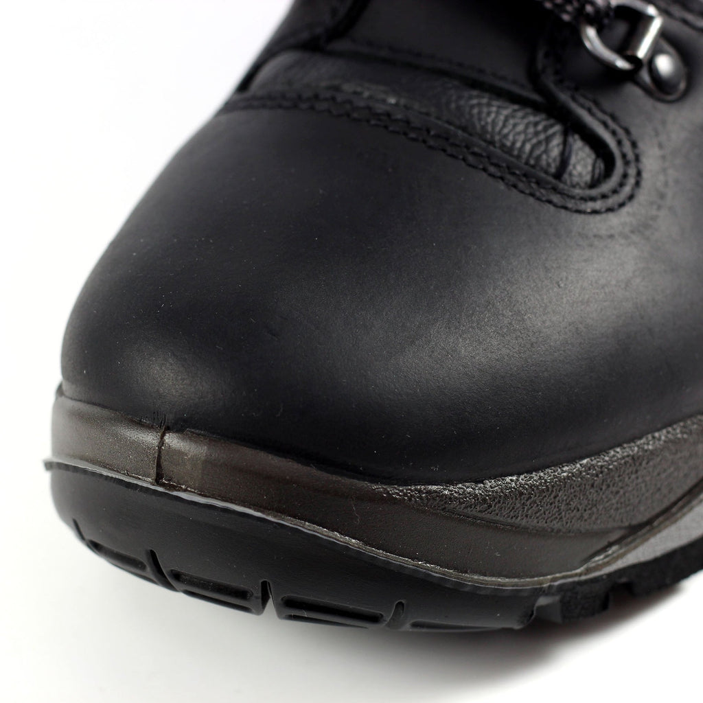 Quatro Black Hiking Boot