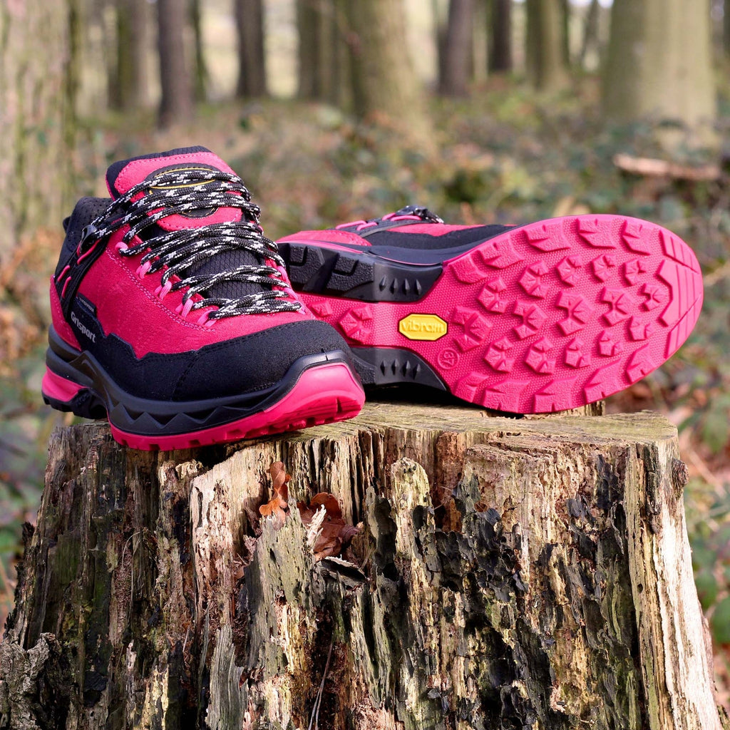 Lady Cheviot Walking Shoe