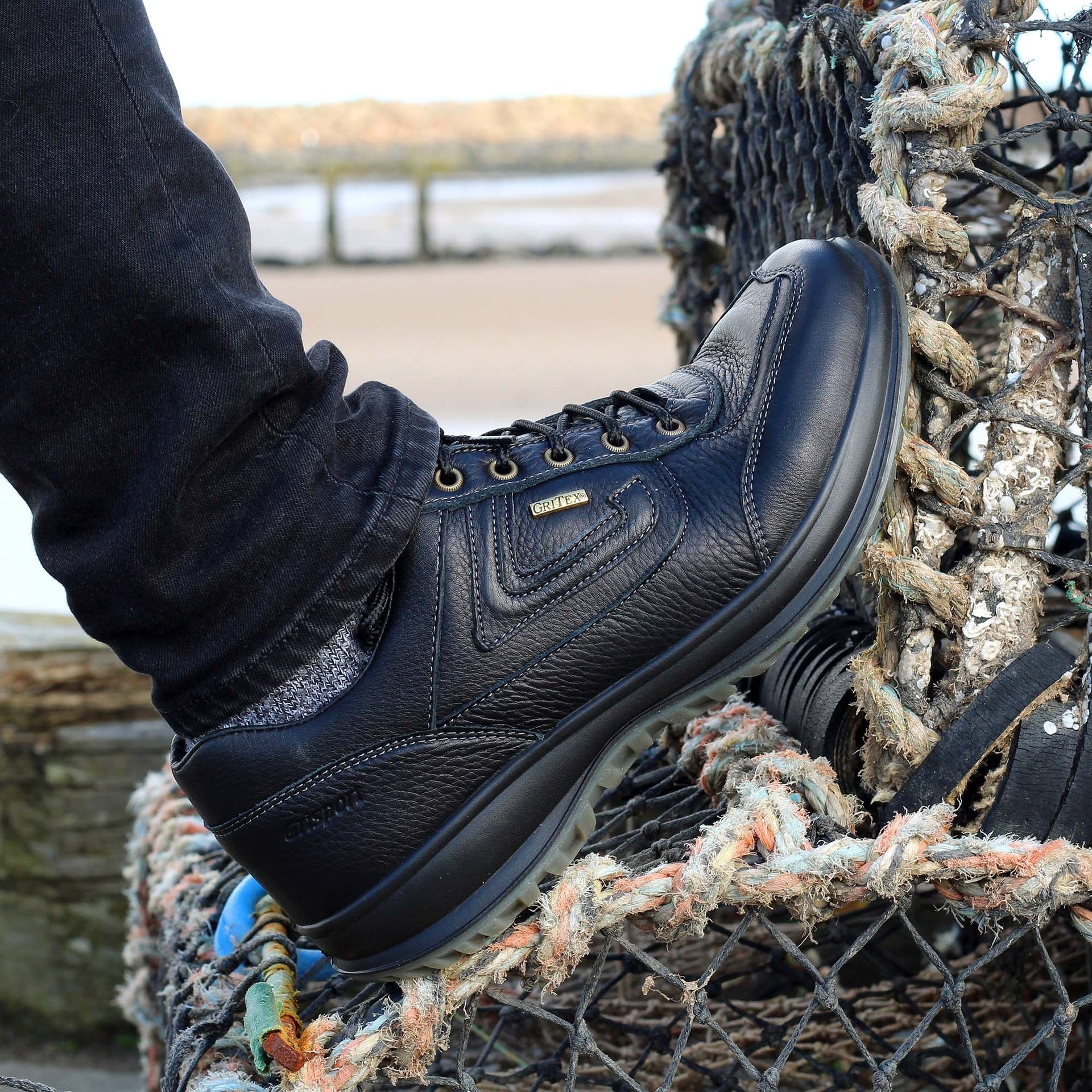 Airwalker Black Active Shoe