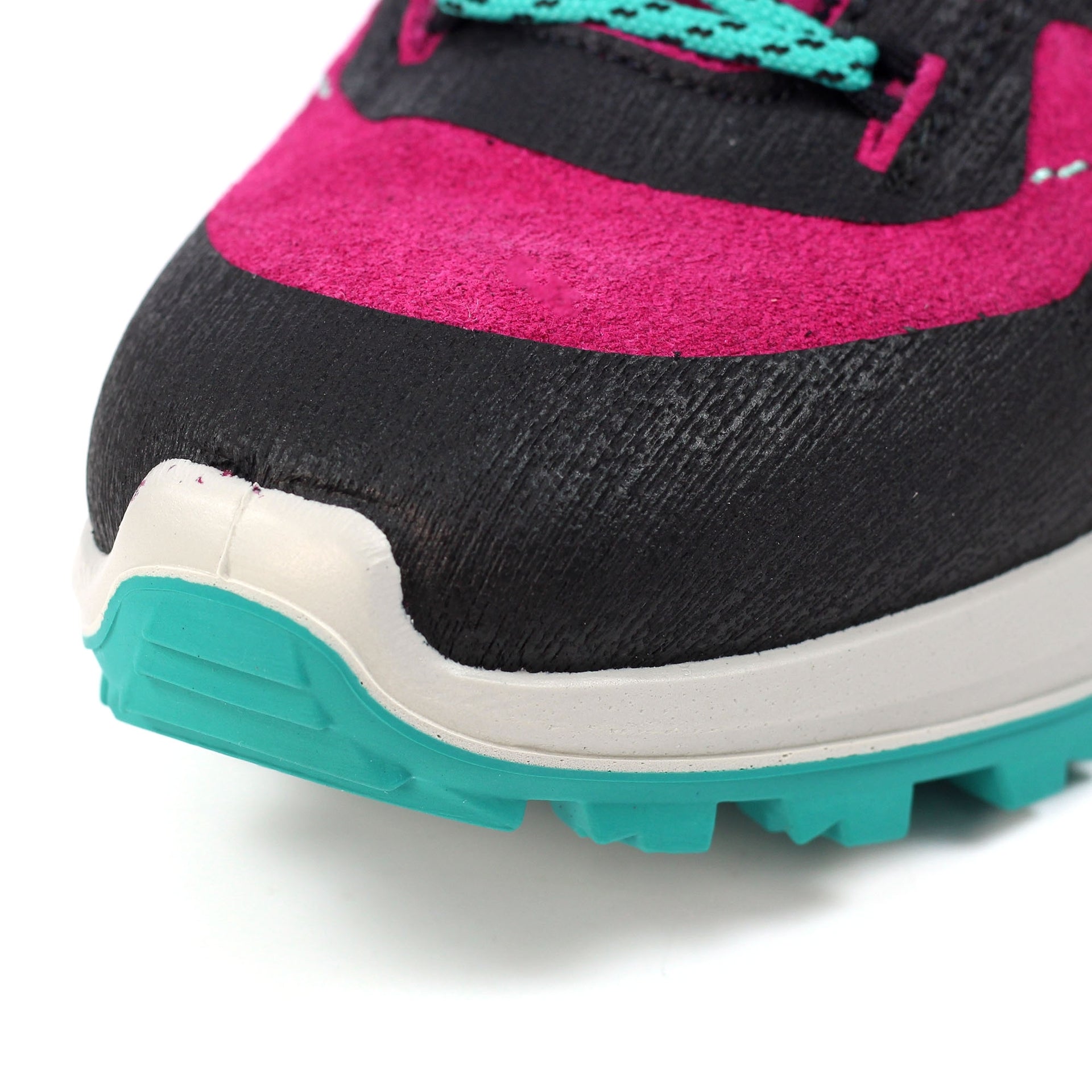 Tour Pink Walking Shoe