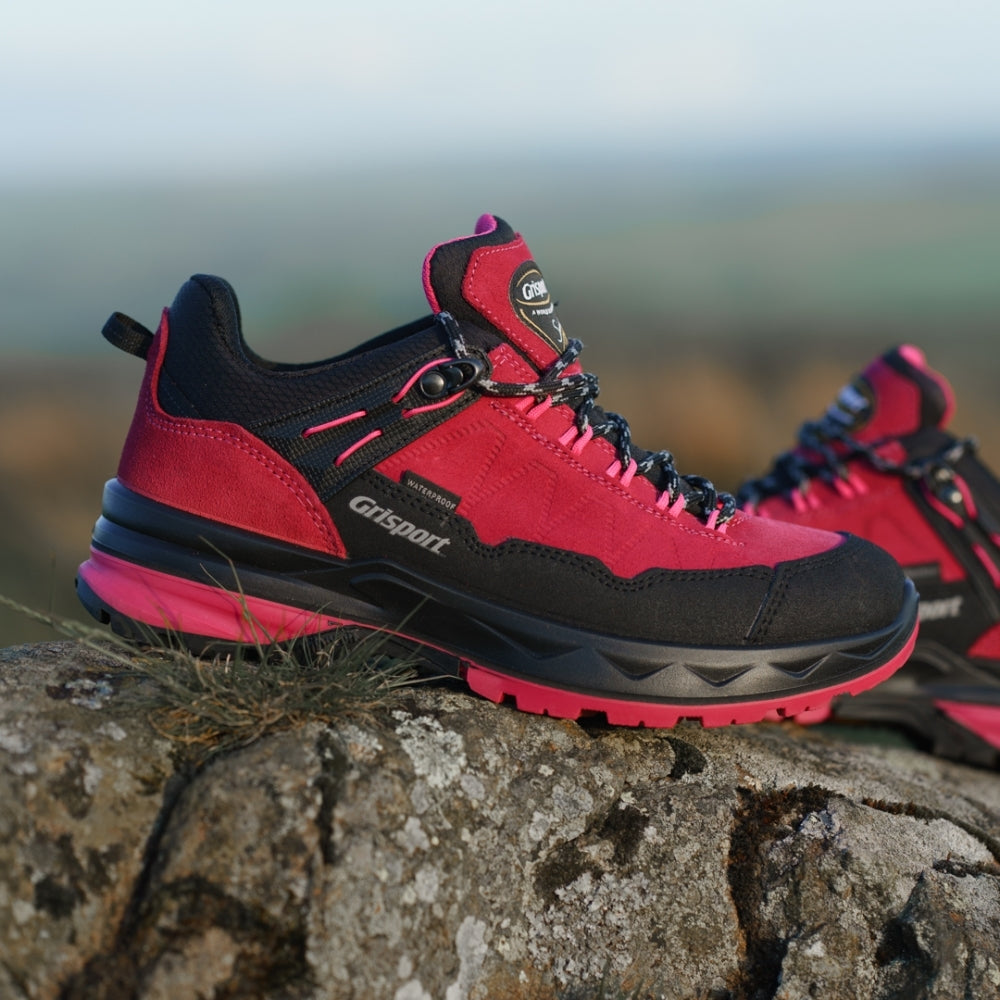 Lady Cheviot Walking Shoe