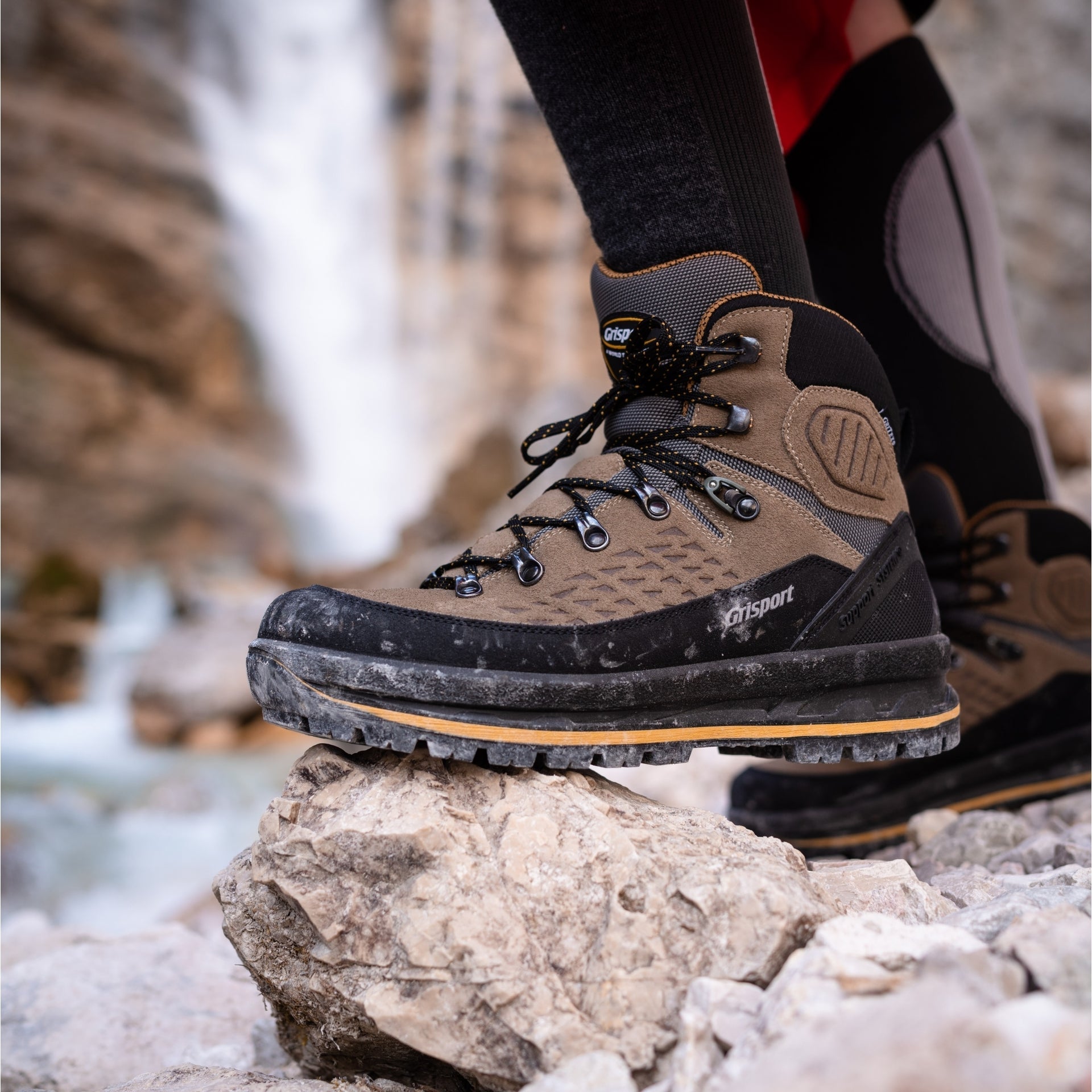Ladies Expedition Beige Boot