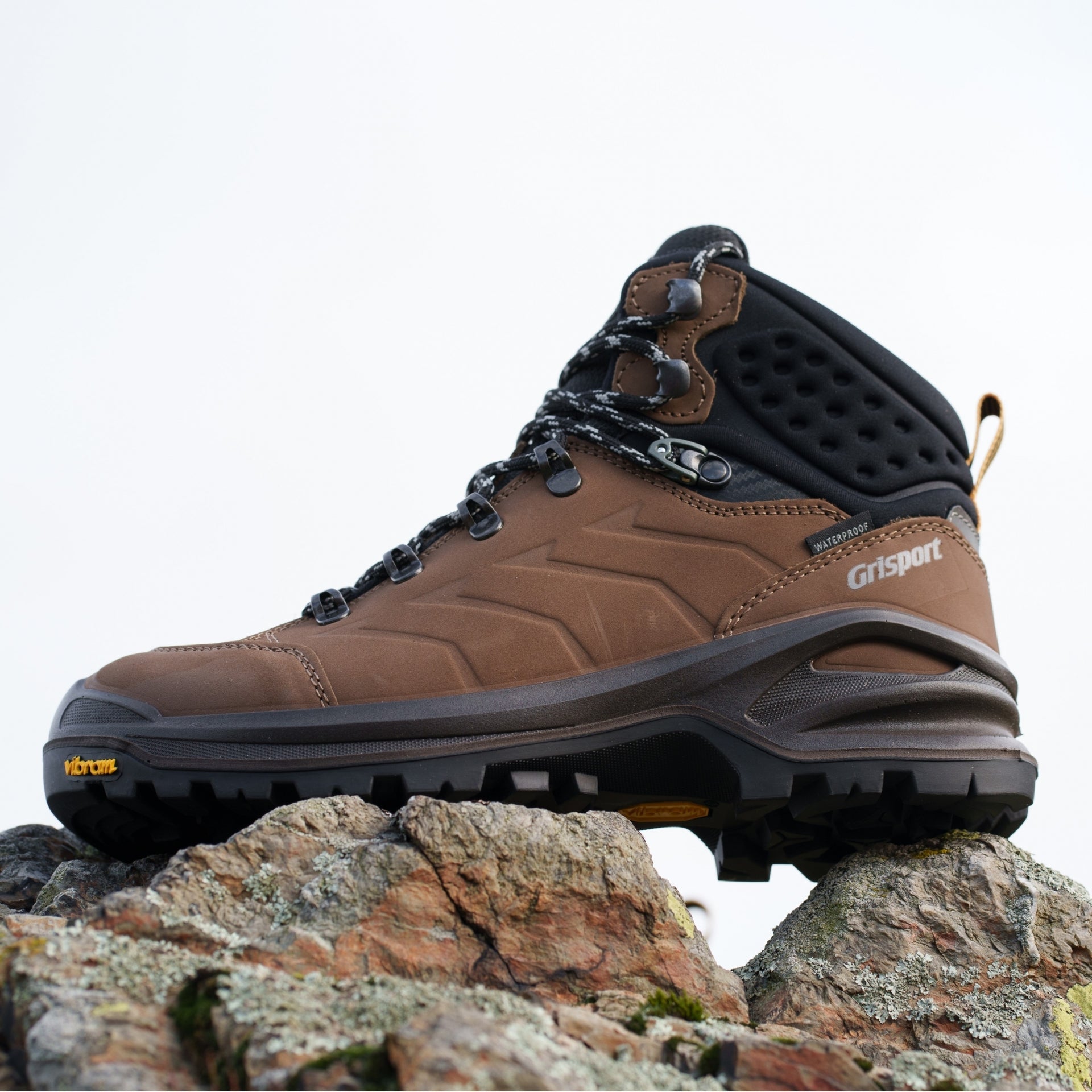 Lady Lynx Beige Boot