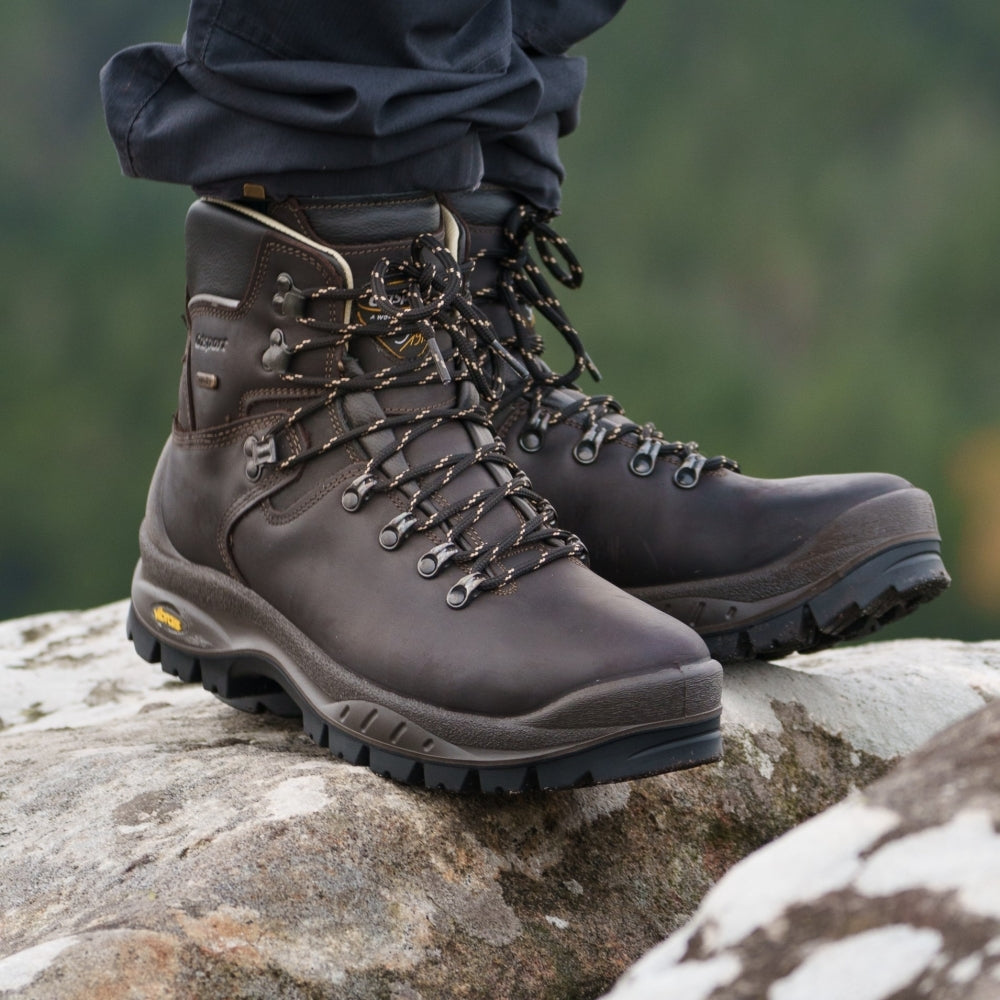 Crusader Wide Fit Boot