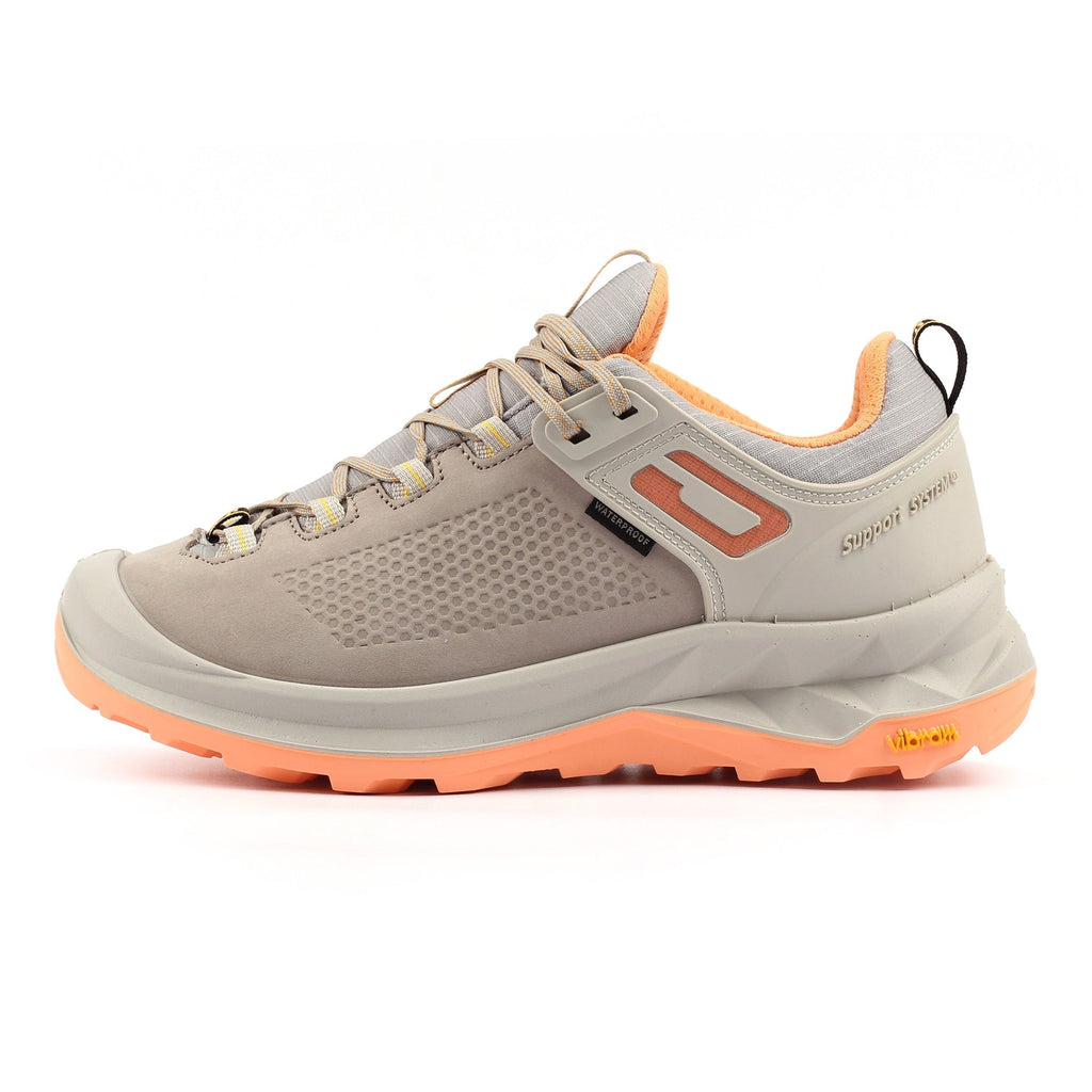 Lady Nomad Light Grey Walking Shoe