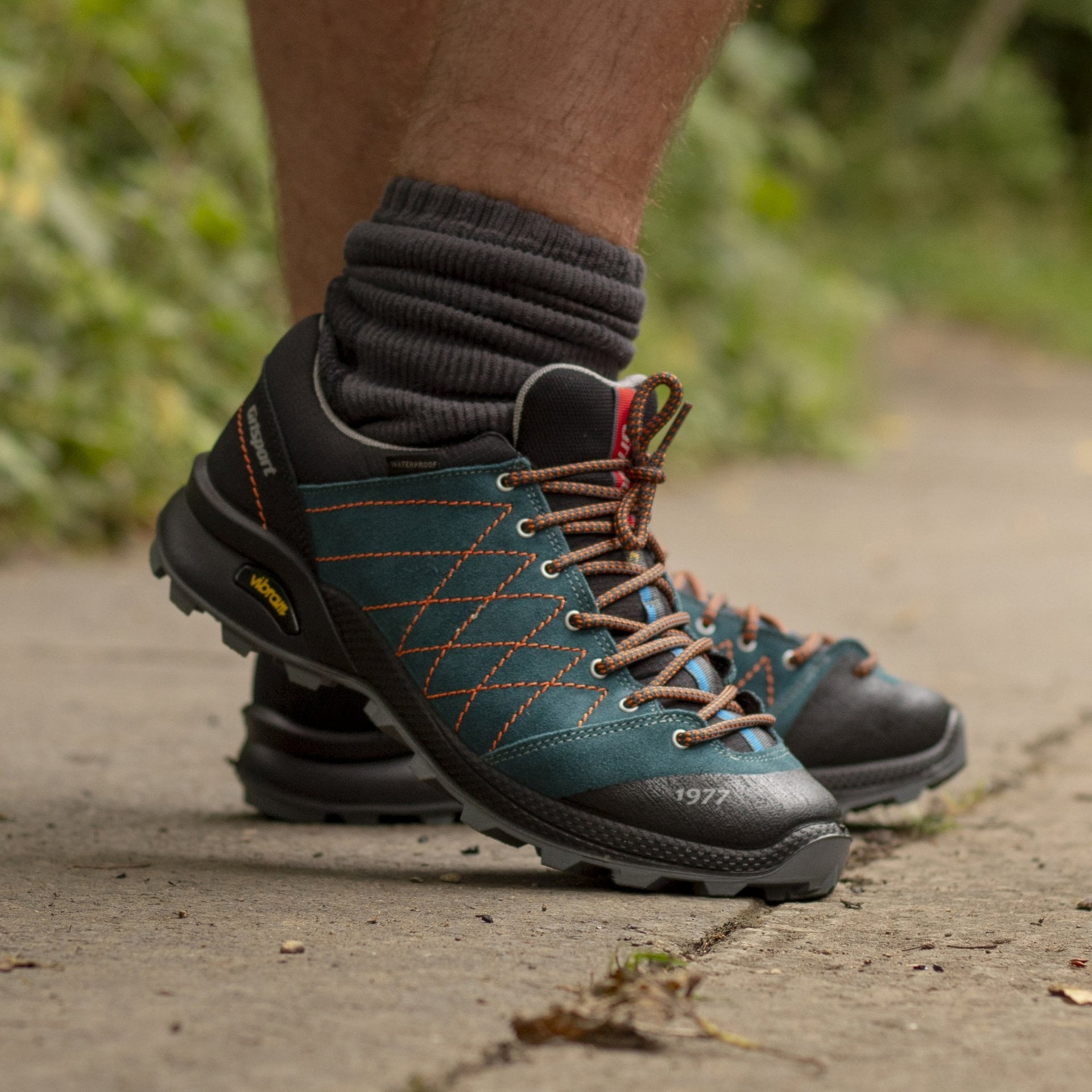 Argon Teal Walking Shoe