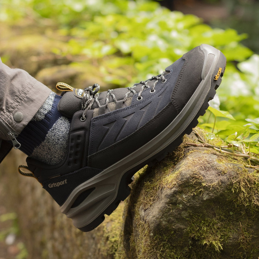 Coniston Navy Walking Shoe