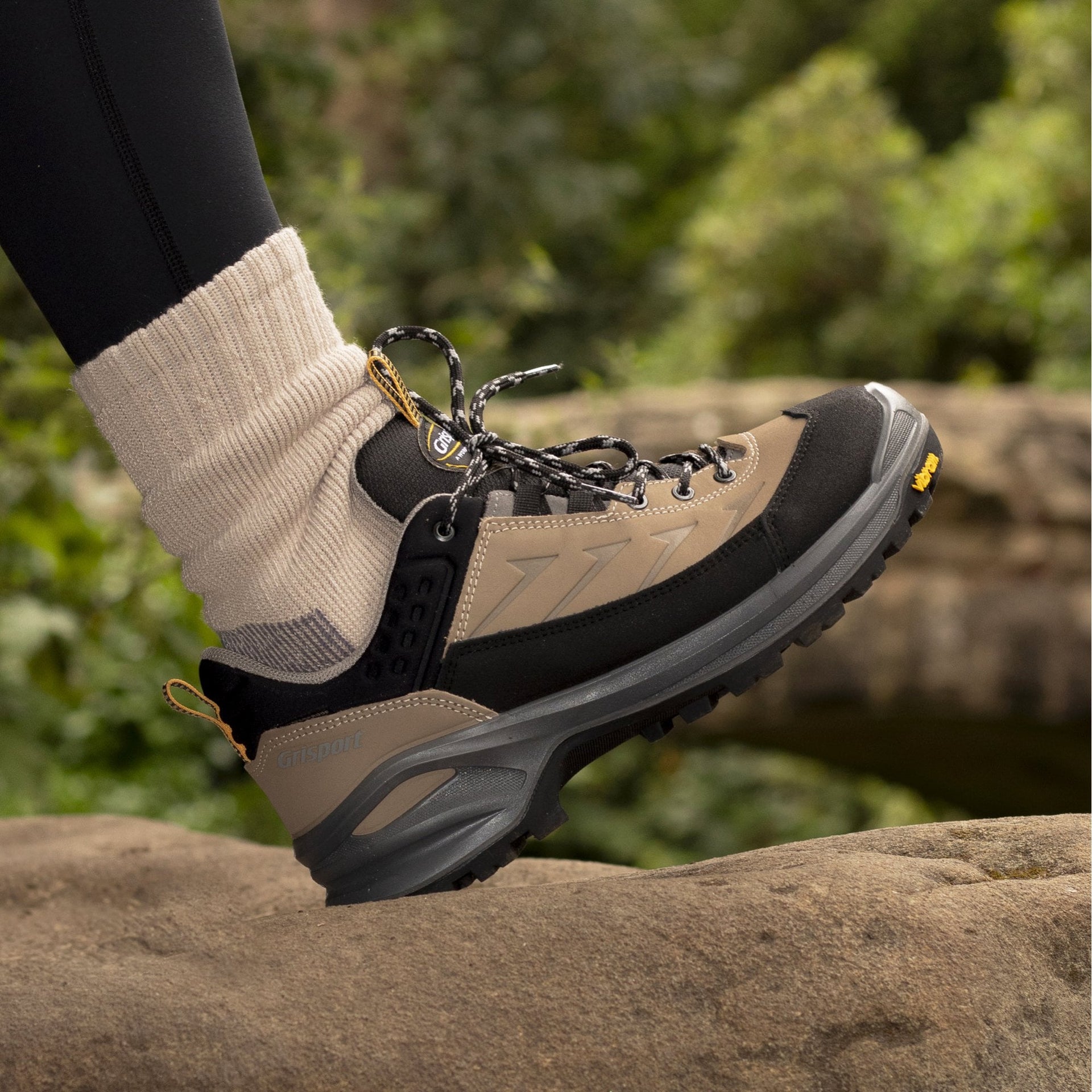Lady Halo Beige Walking Shoe