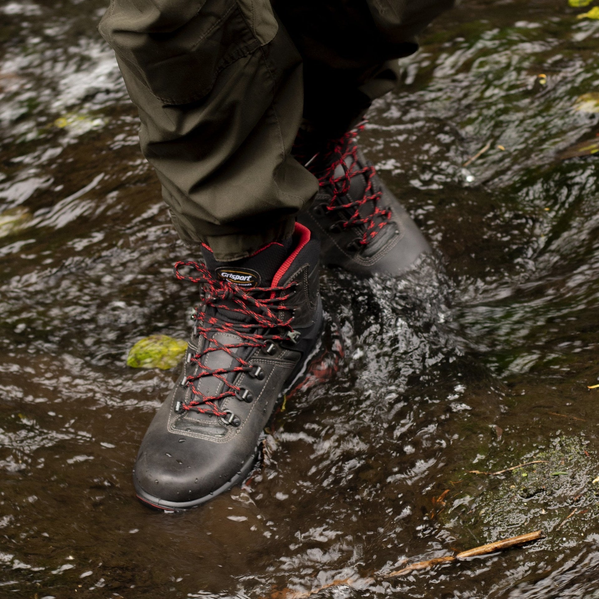 Makalu Dark Grey Boot