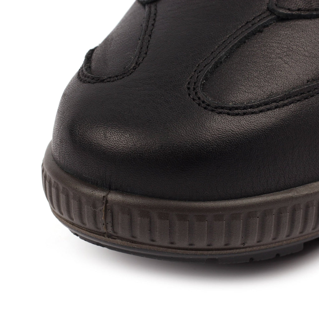 Arran Black Active Shoe