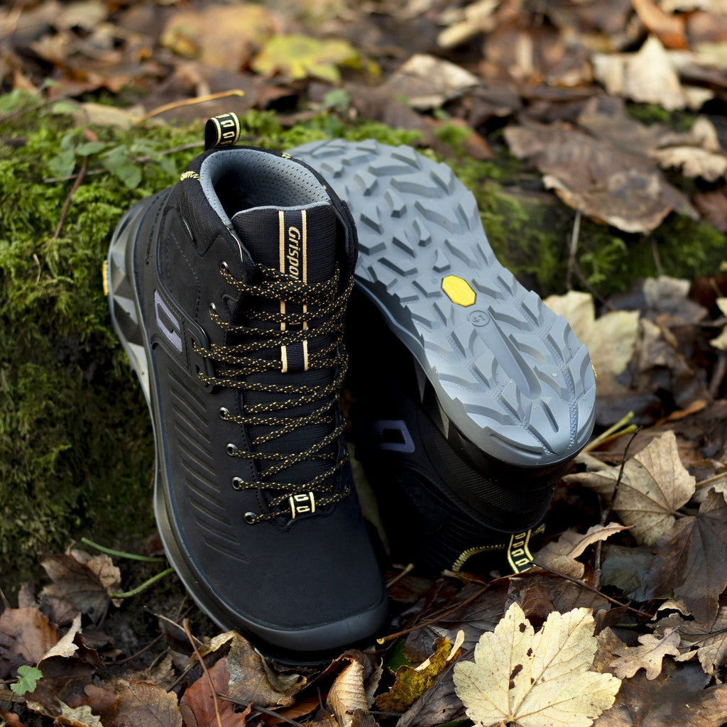 Cruise Black Boot