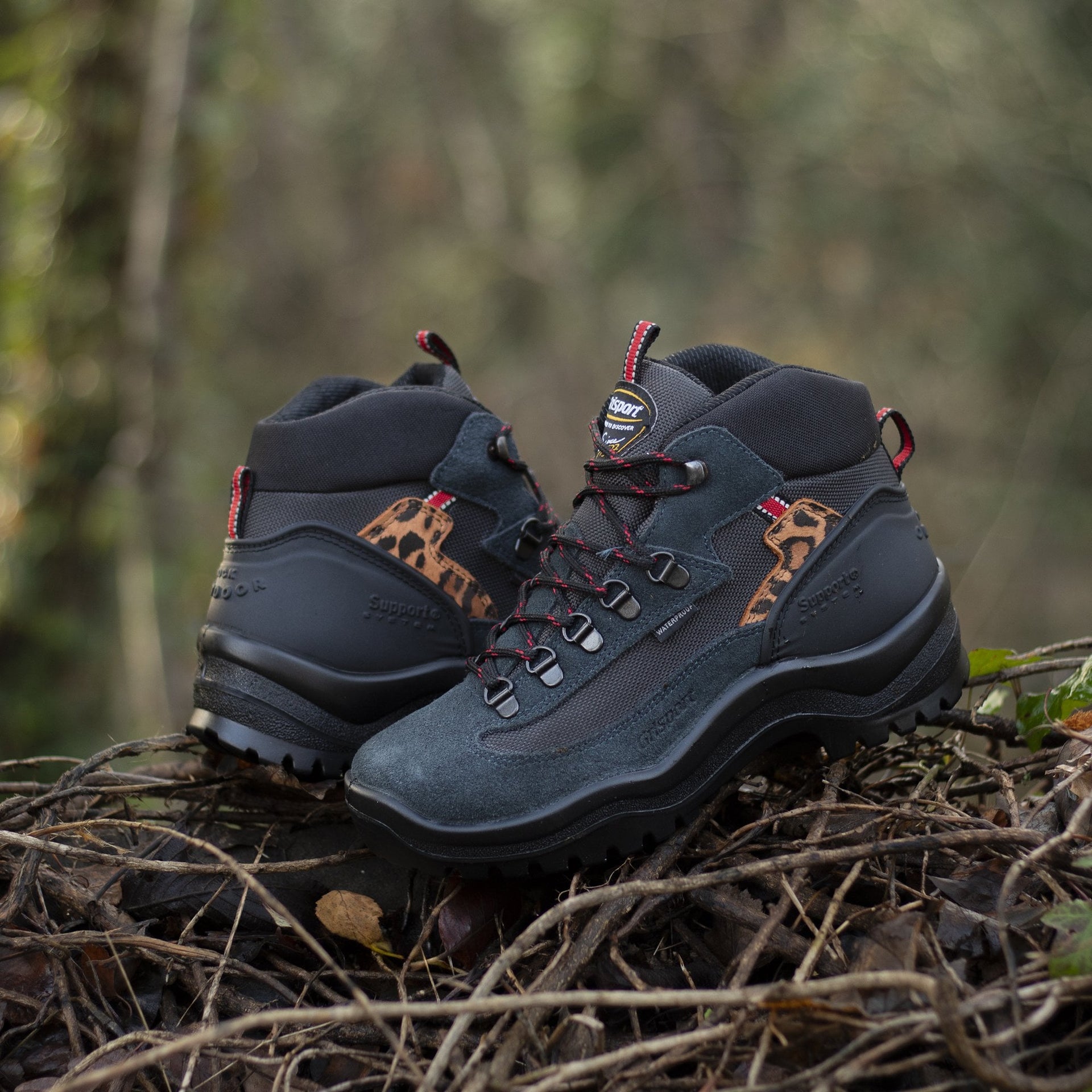 Lady Wolf Ocelot Boot