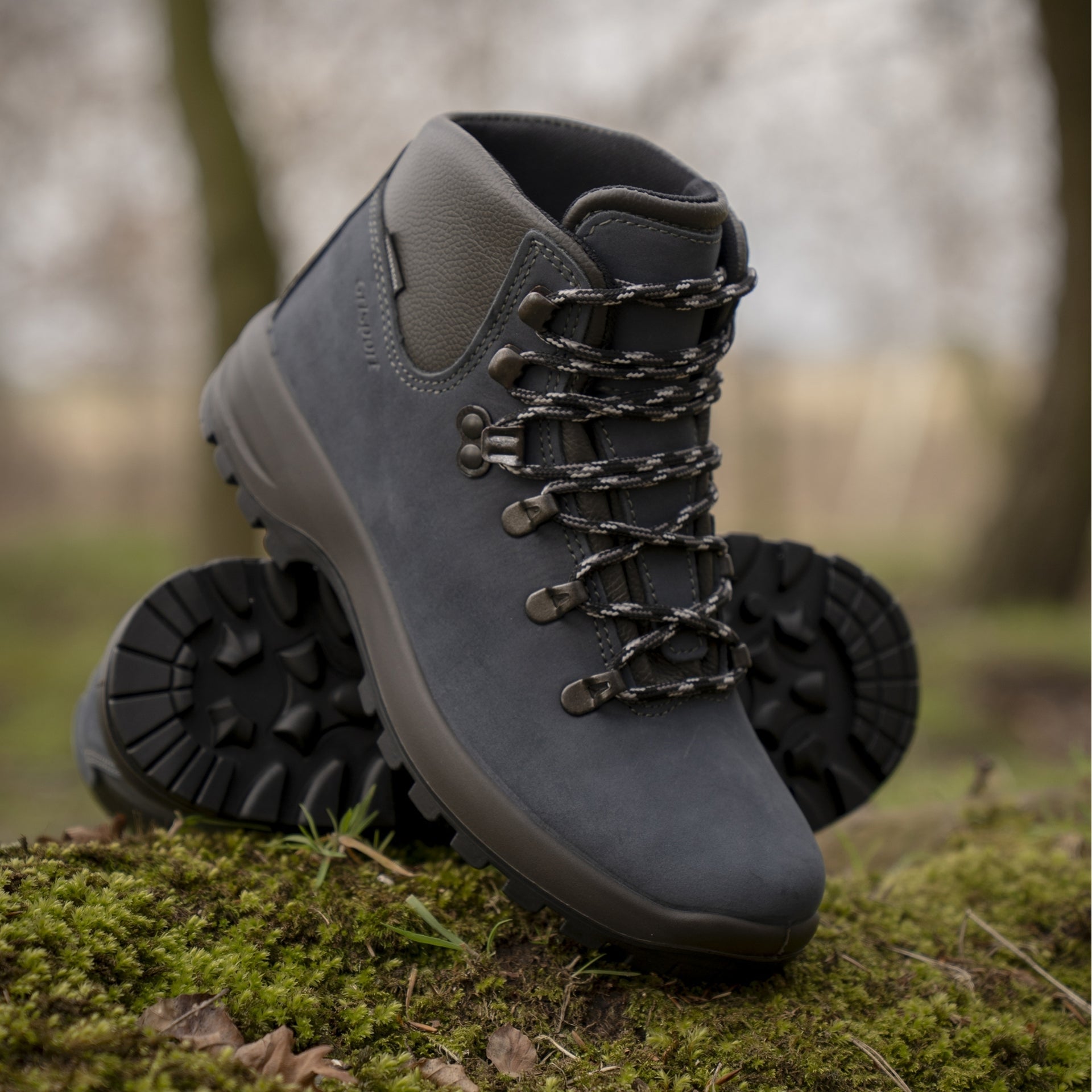 Lady Hurricane Navy Boot