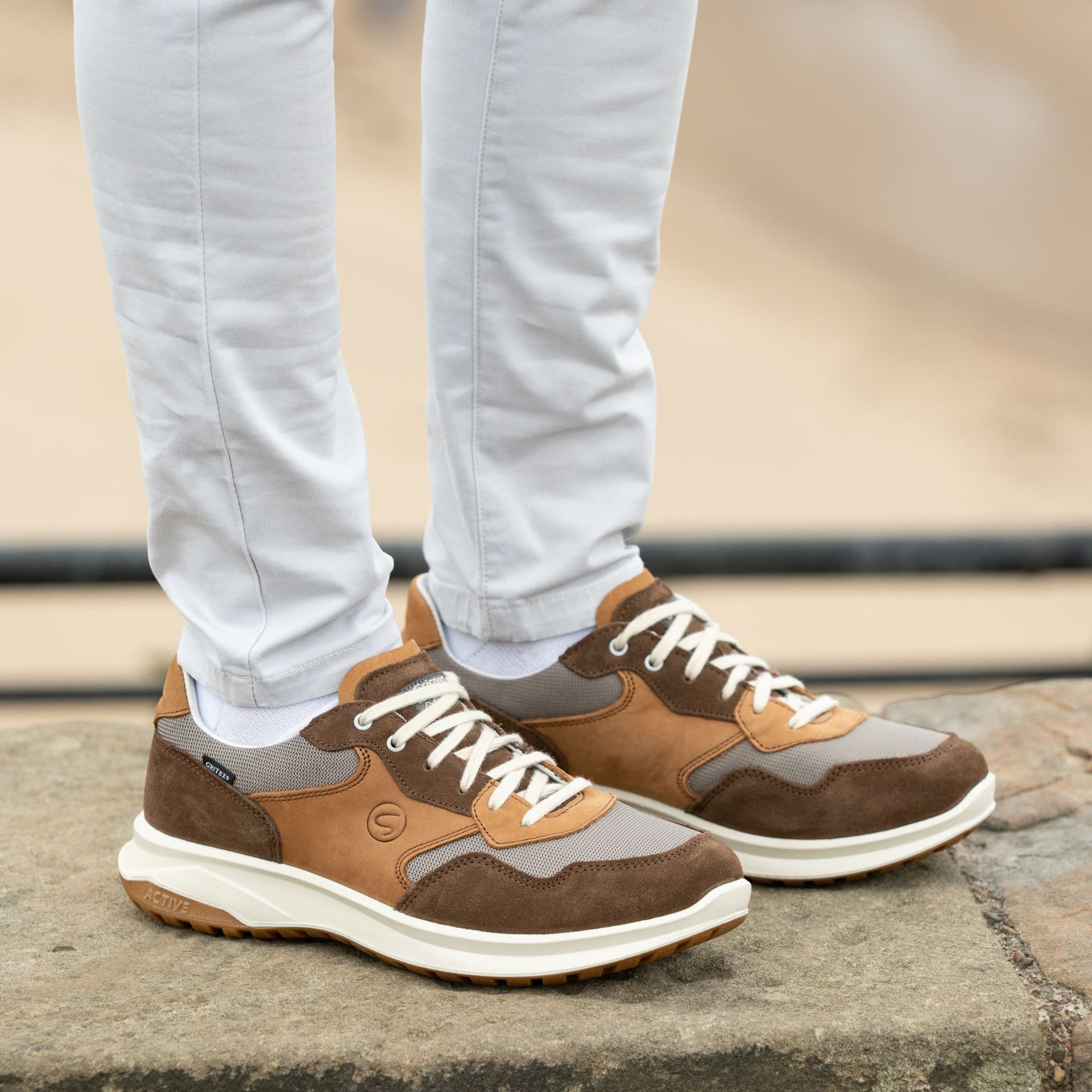 Bradwell Tan Multi Active Shoe
