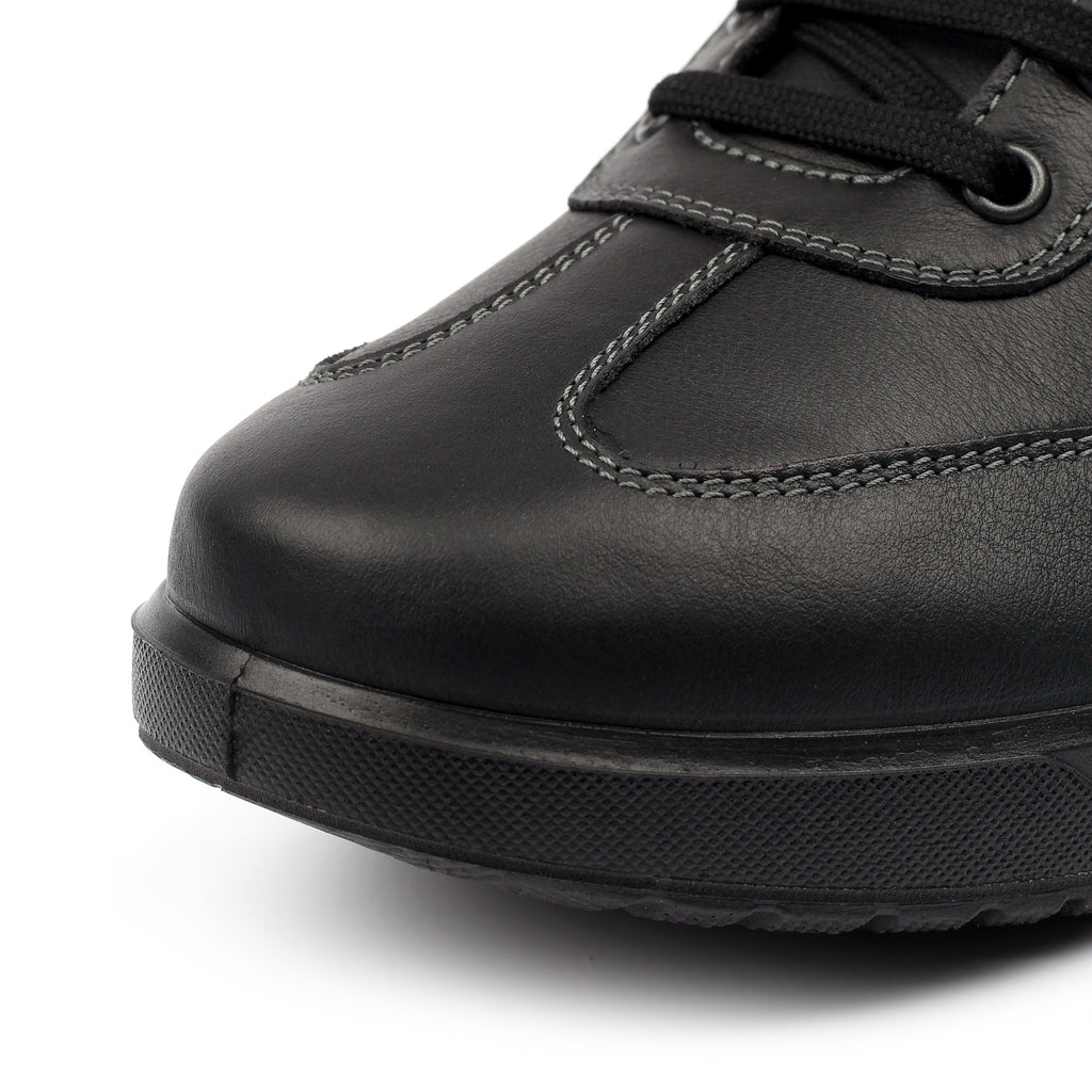 Bolsover Black Active Shoe