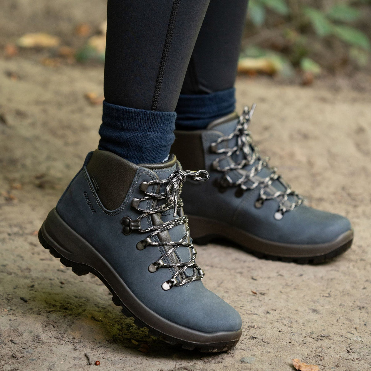 Lady Hurricane Navy Boot