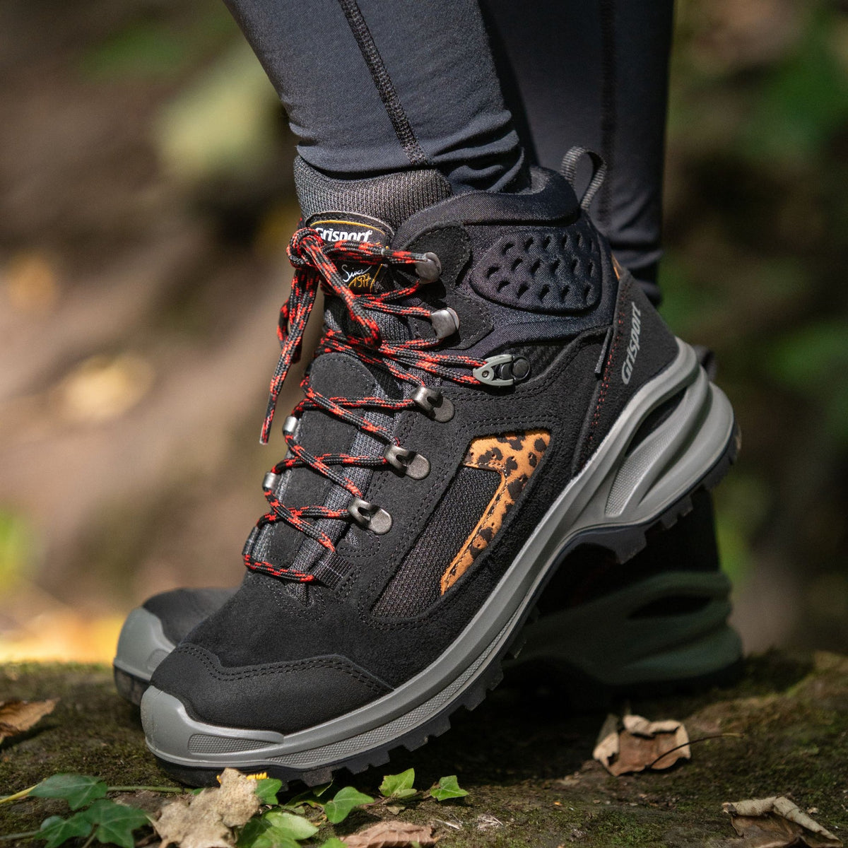 Lady Cairngorm Black Walking Boot