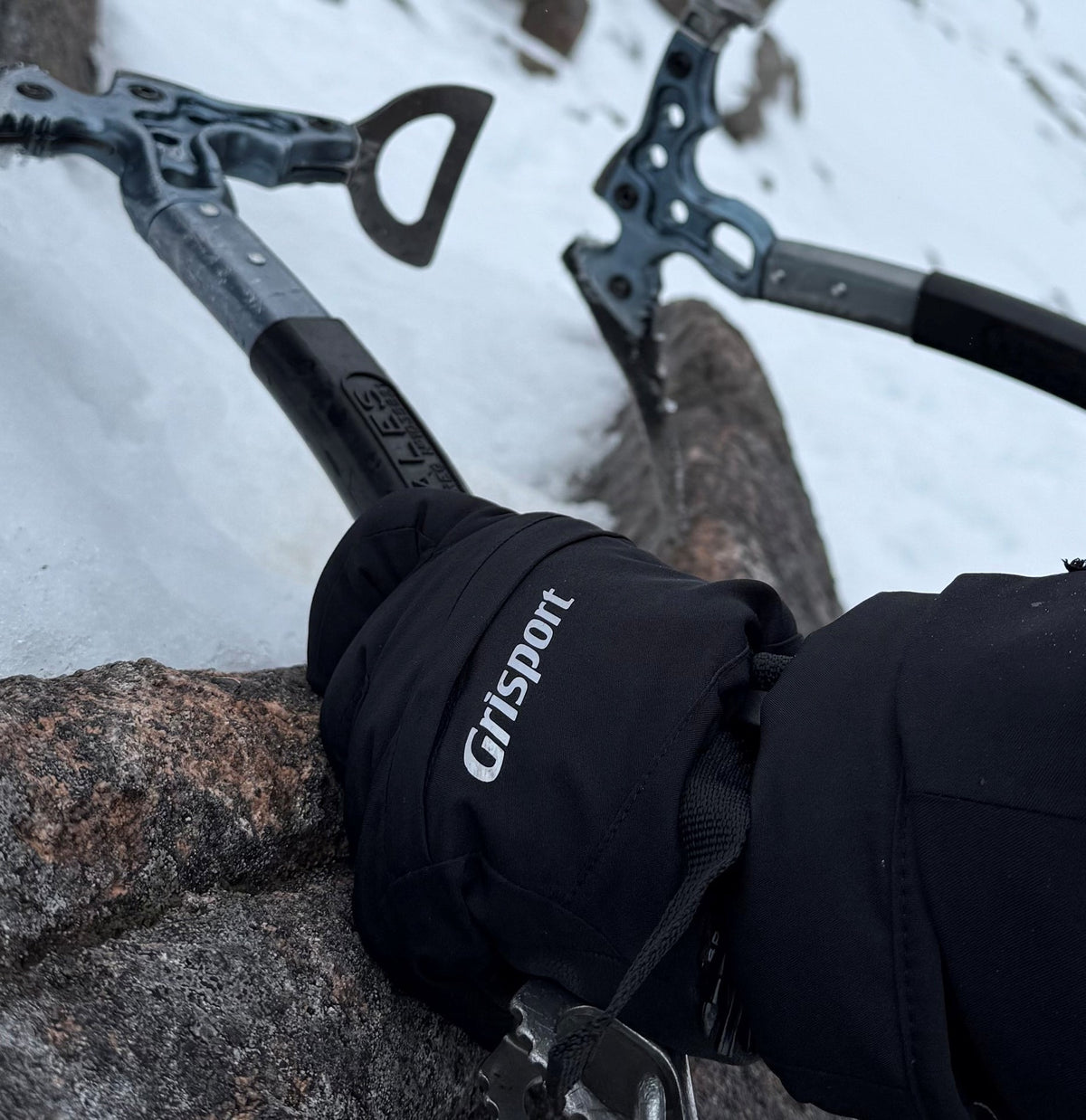 ZGS126 Grisport Unisex Touchscreen Gloves