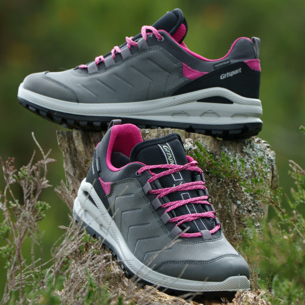 Lady Gravity Grey Walking Shoe